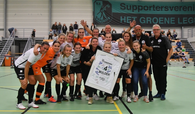 Afscheid van Rianne Mulder, na de 5-1 overwinning op Feyenoord.