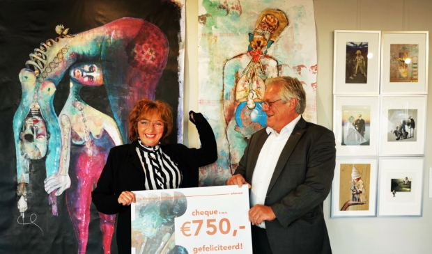 <p>Mirjam Engelberts en wethouder Robin Hartogh Heys van de Lier.</p>