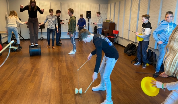 <p>Een circus-workshop is onderdeel van het programma, ook donderdag 24 maart.</p>