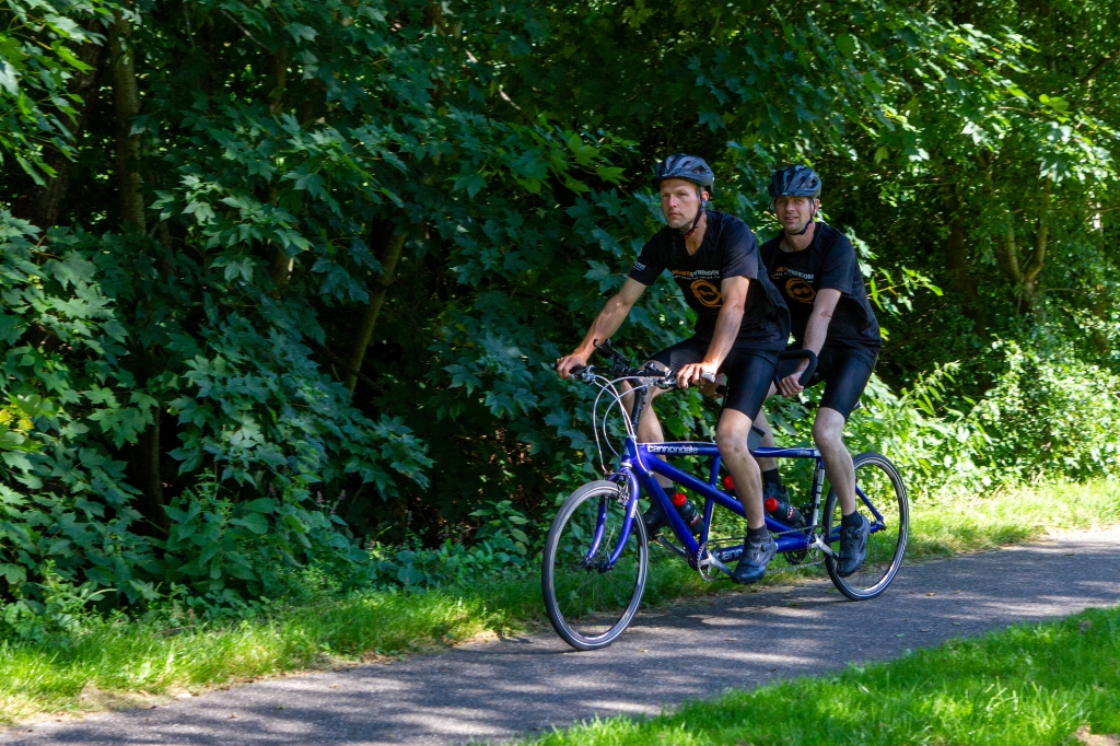 <p>Wilte Jager, Ushersyndroom, Elfstedentocht, tandem fietsen</p>