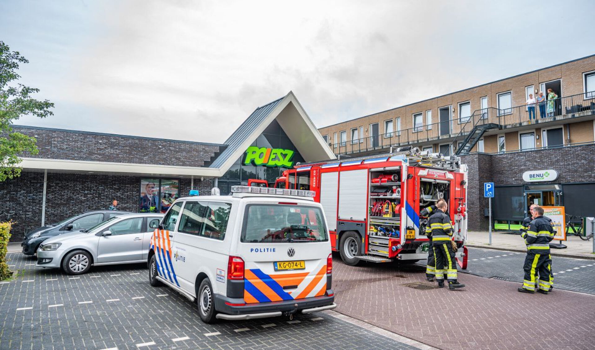 Meerdere werknemers met klachten bij supermarkt in Harkema.