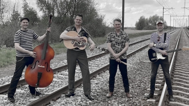 Highway 54 opent nieuwe seizoen Kloosterkapel met rockabilly
