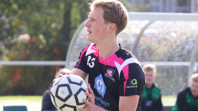 KF De Wâlden-speler Van Dijk maakt stap naar de Korfbal League