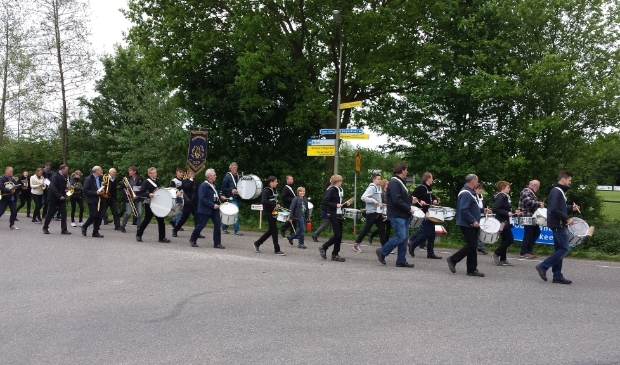 Het orkest tijdens de 50e rondgang in 2015