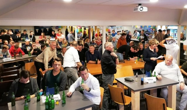 Het was druk in de kantine van Sportclub Brummen