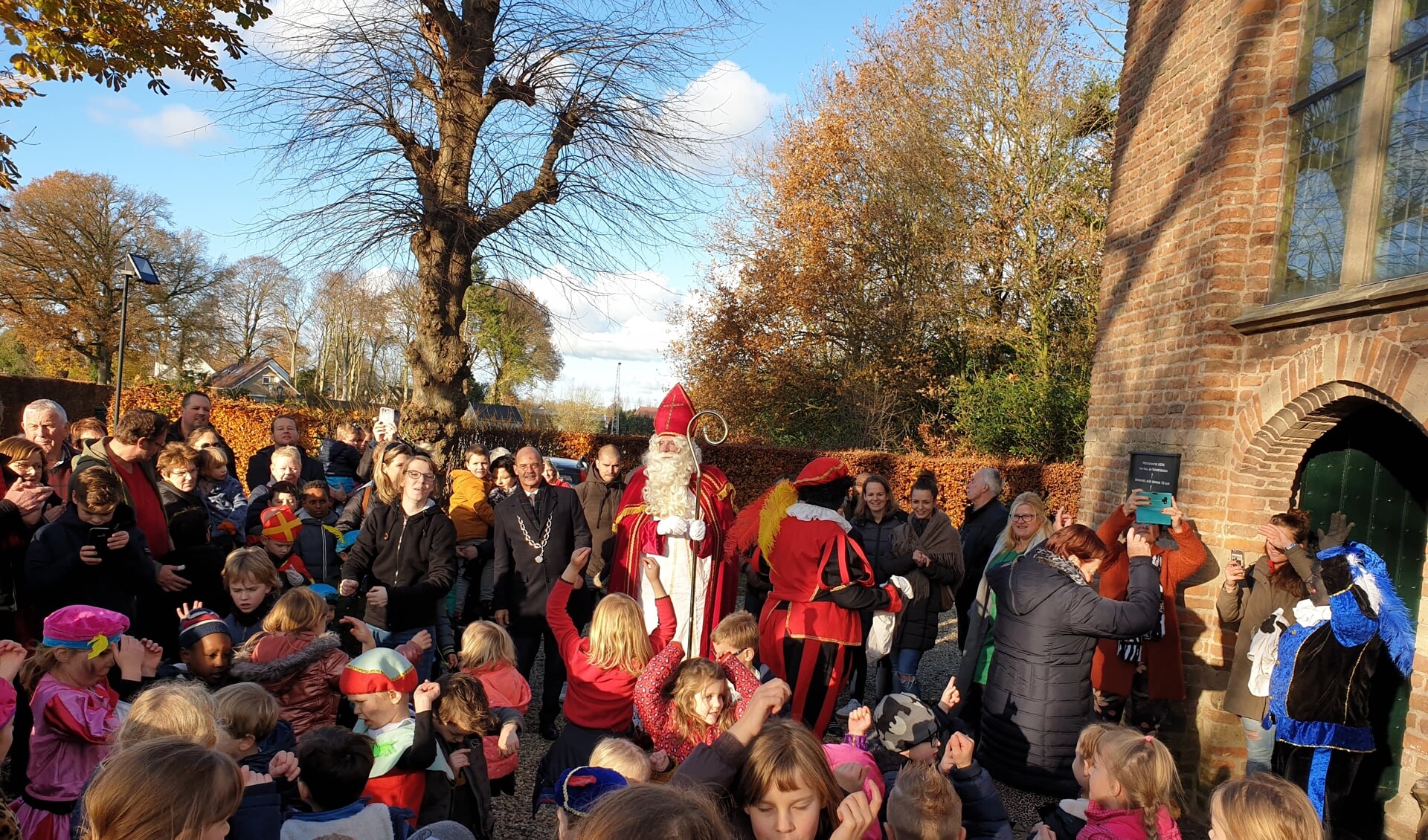 Sint in Hall