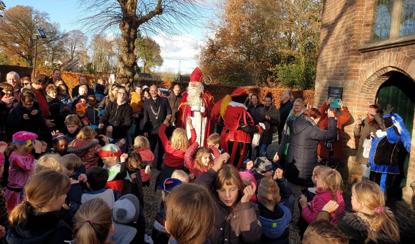 Sint in Hall