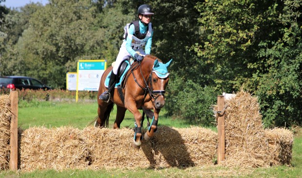 Sophie Buis met Larienshof Dito