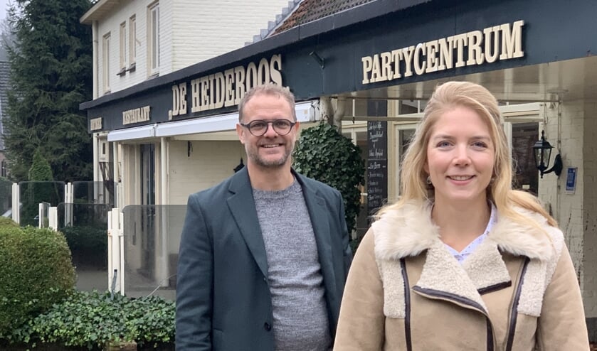 <p>Eigenaar Ronald Burgers en bedrijfsleider Annemarie Kraaijeveld</p>