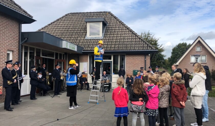 <p>De feestelijke opening van een uniek muziekonderwijsproject</p>