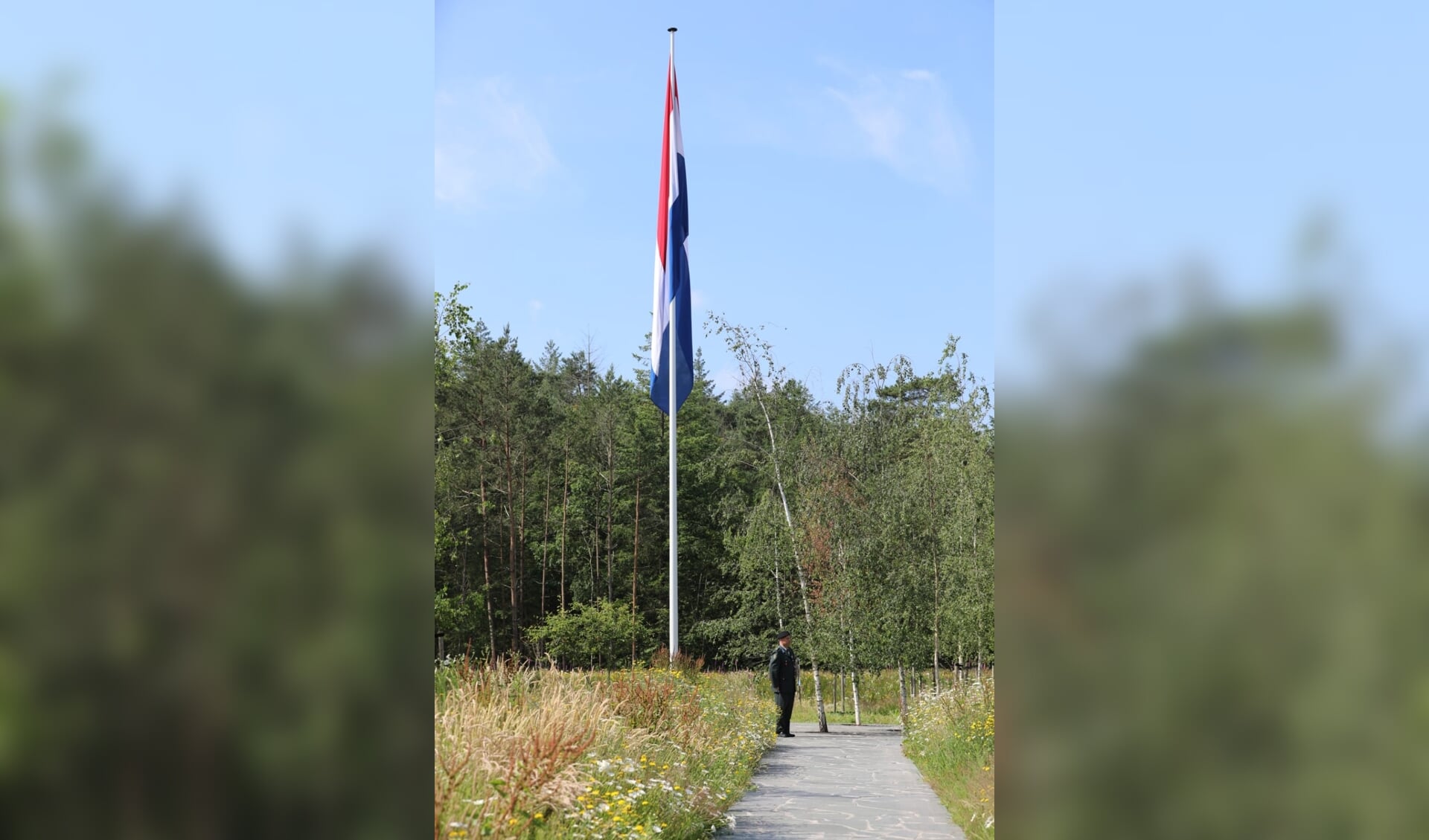 De Nationale Veteranen Begraafplaats Loenen.