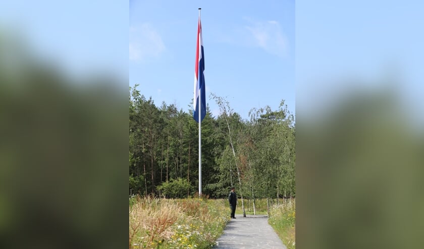 <p>De Nationale Veteranen Begraafplaats Loenen.</p>