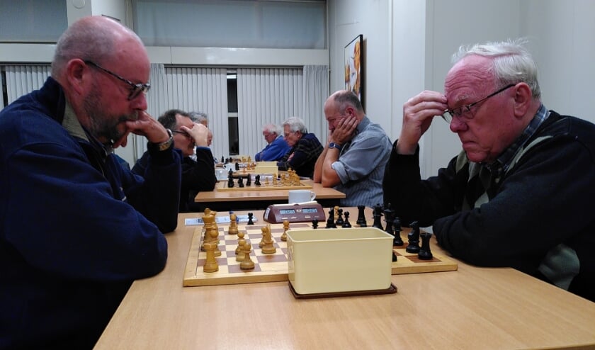 <p>Clubavond Eerbeekse Schaakclub, ronde 1. Foto: M. Zandbelt</p>