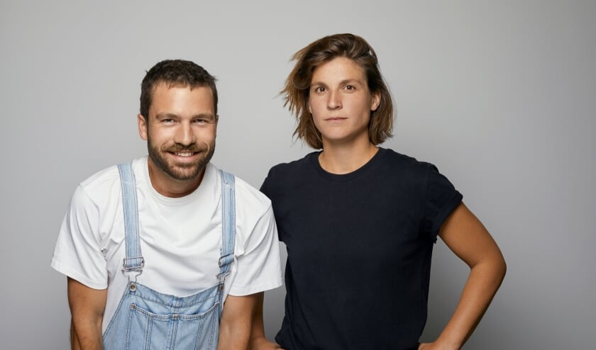 <p>Duo Sir No Sir. Foto: Manon van der Zwaal</p>