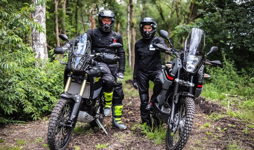 <p>Motorrijden is een gezamenlijke passie. Foto: Amanda Leurink Photography</p>
