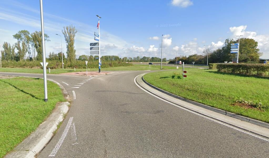 Rotonde aan de Kwazenboschweg en de N348. Bron: Google Maps