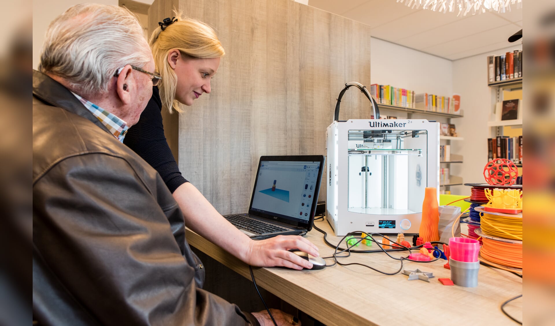Kom 3D-printen in Bibliotheek Groesbeek (foto: Marcel Krijgsman)