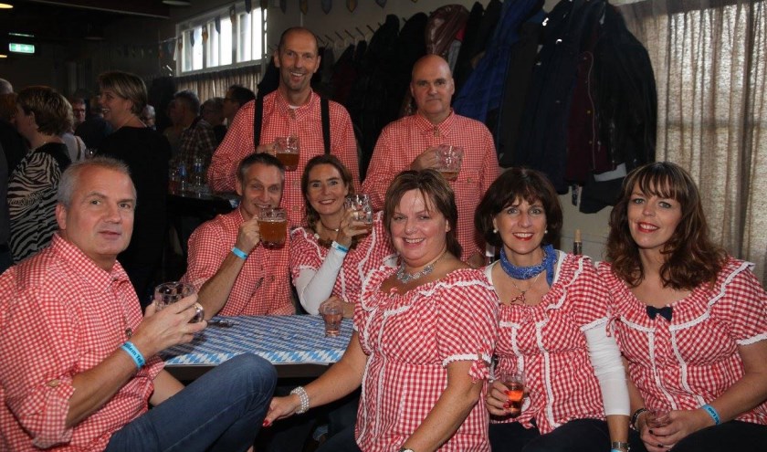 Feestgangers tijdens een vorige editie van Loofest. (foto: Organisatie Loofest)