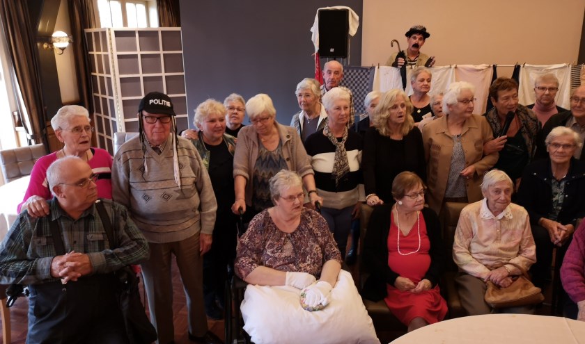 Senioren uit Westervoort en Duiven. (foto: Johan Schoolderman)
