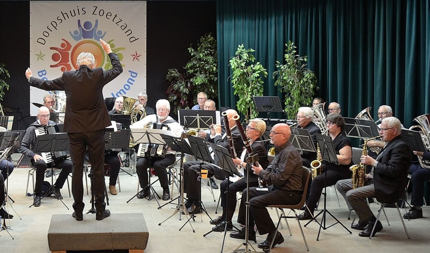 BOS in concert tijdens festival in Beusichem. (foto: G. Koopman)