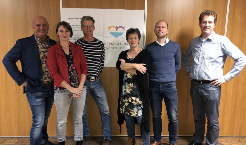 Leden van het Dorpsplatform Samen Driel. (foto: Ronald Verkuijl)