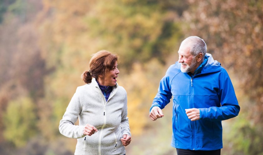 Op woensdag 27 november gaat Rhenen Vitaal van start, het sport- en beweegprogramma voor 55-plussers van Sportservice Rhenen. (foto: Sportservice Rhenen/In licentie Shutterstock)