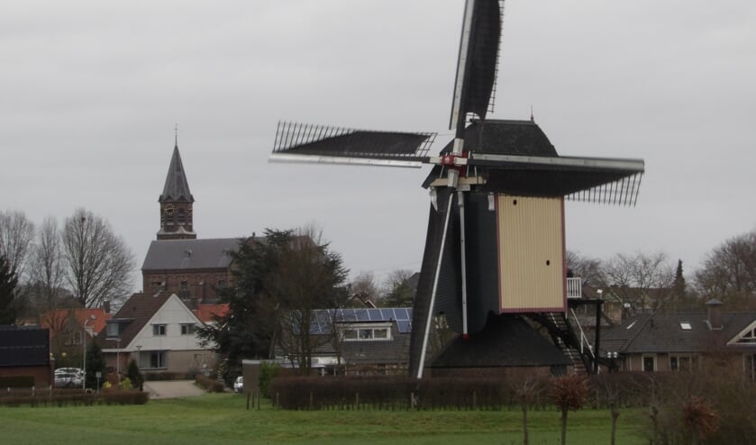 Molen Zeldenrust Overasselt. (foto: Nico van den Broek)