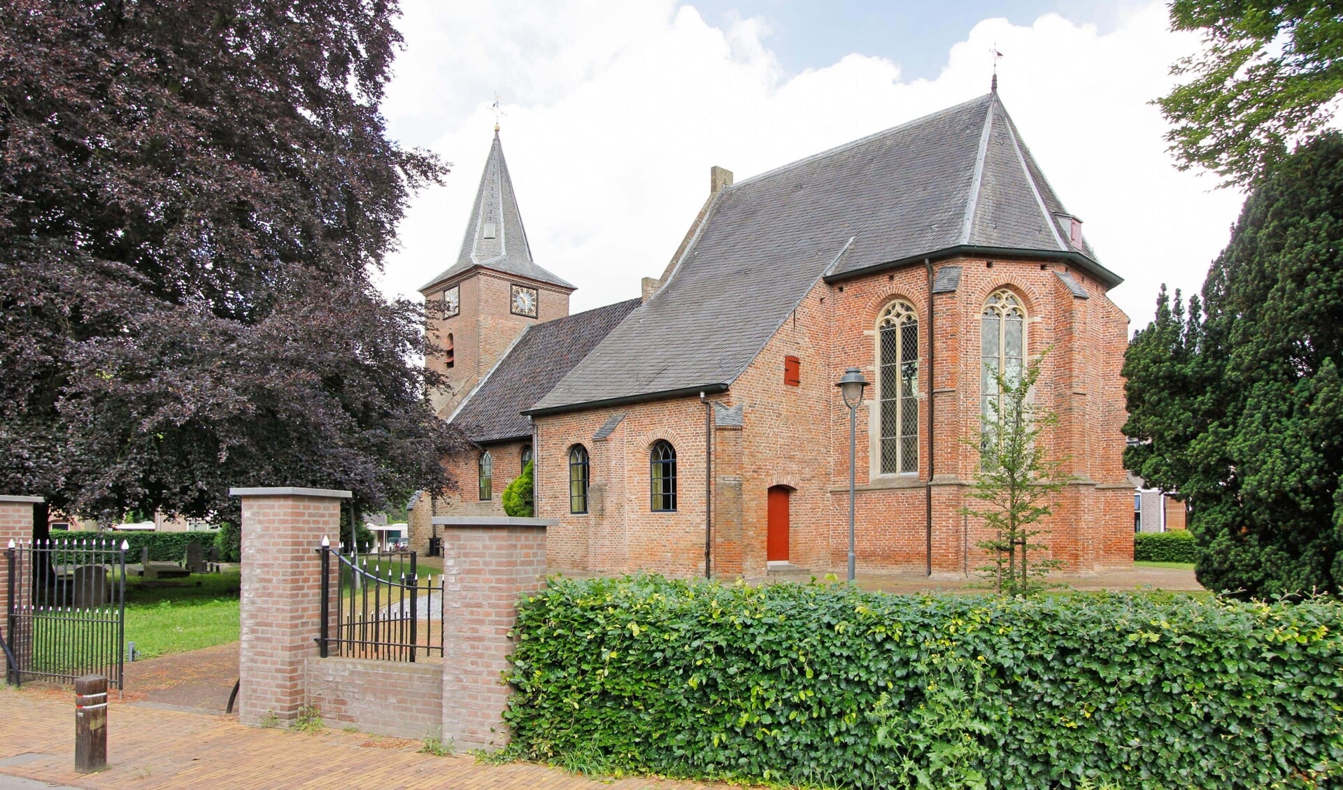 Nederlands Hervormde Kerk in Valburg. (foto: Jan Zwier)
