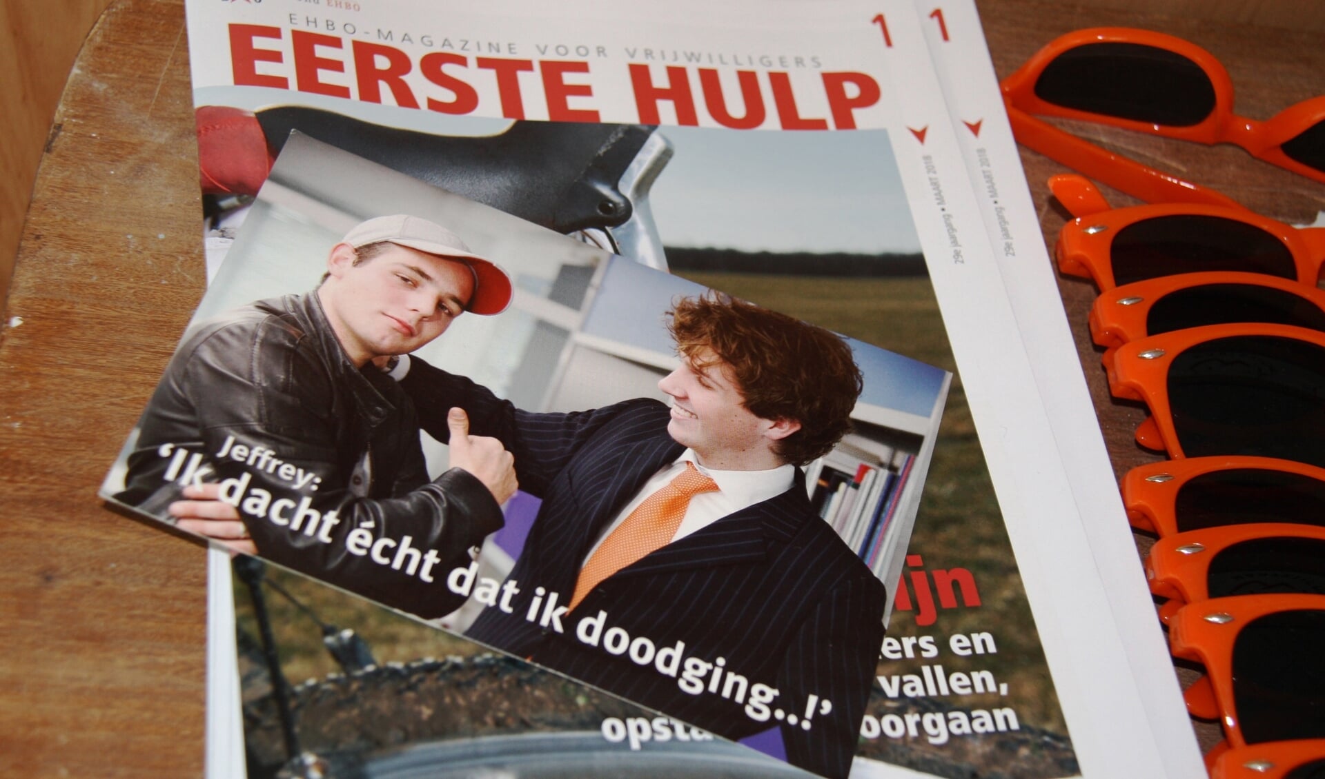 Brochure Eerste Hulp. (foto: Hans Driessen)