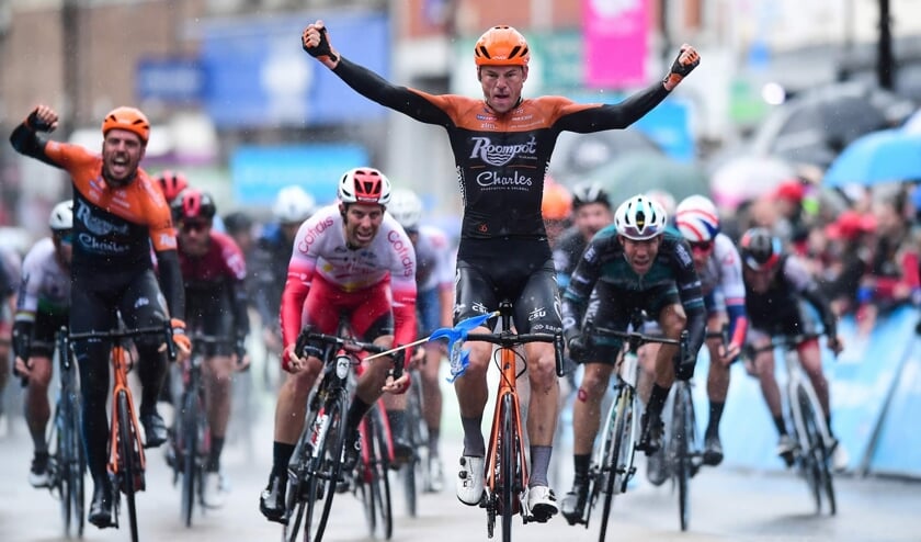 Huissens wielertrots Jesper Asselman boekt een heroische zege in Yorkshire. (foto: BSR Agency)