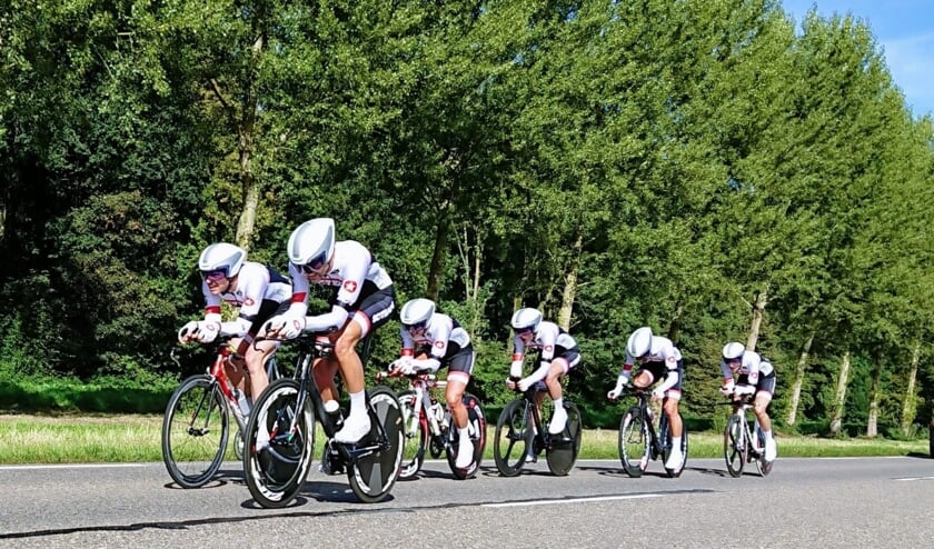Ploegen tijdrit SCTeam. (foto: SCTeam)