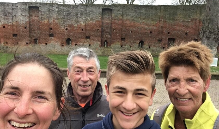 Marleen, Wil, Jort en Marion. (foto: Marleen Emmerzaal)