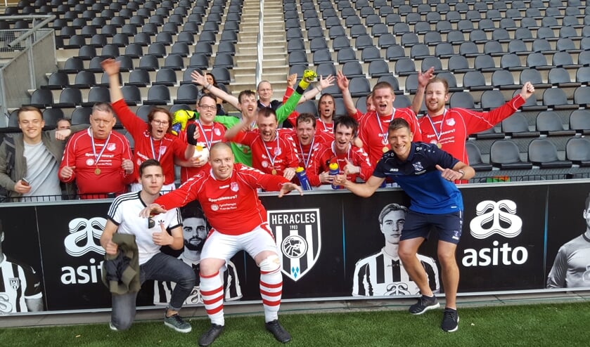 G2 winnaar KNVB Beker G-afdeling Oost. (foto: Ben Stellaard)