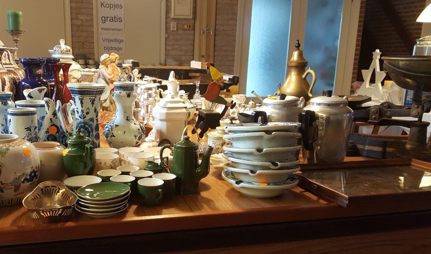 Markt in Dorpshuis Beatrix. (foto: Dini Huijbers)