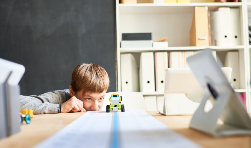 Programmeer een Lego-robot in de bieb.