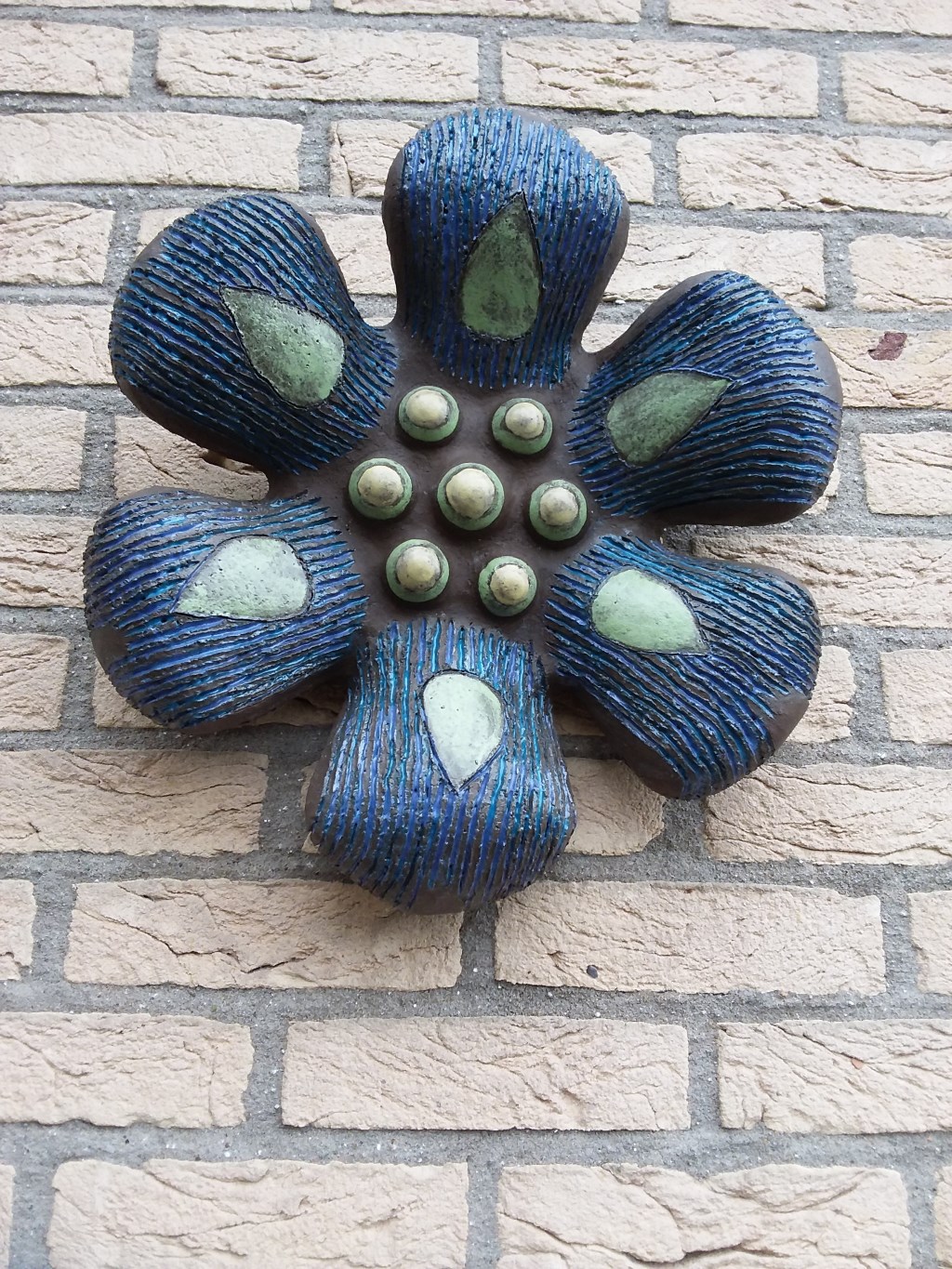 Bloem van keramiek