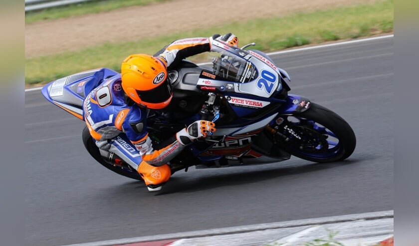 Melvin van der Voort in actie op het circuit van Most. (foto: SWPN)