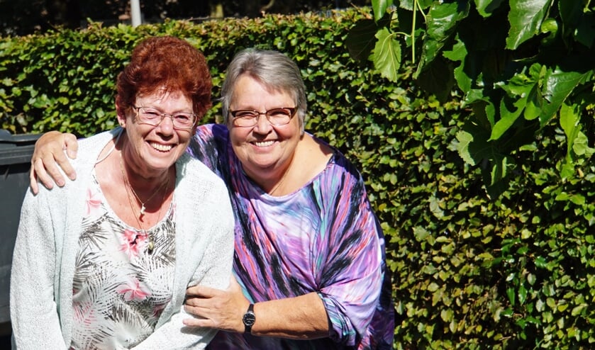Van links naar rechts: Gerda en Hemmie hebben er zin in. (foto: Jan Woldberg)