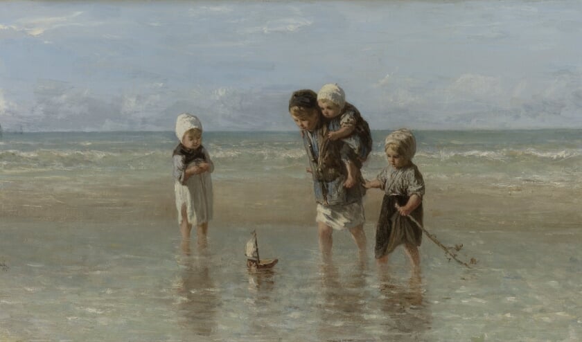 <p>Tegel zoeken op laagwater van Mesdag. (foto: H. Koster)</p>