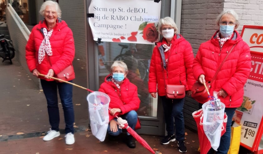 deBol hengelt naar stemmen.