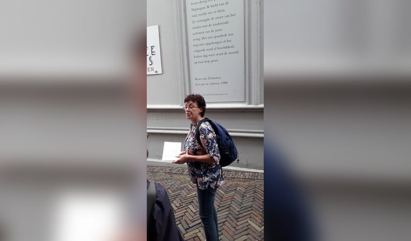 <p>Meja Spaargaren één van de wandelgidsen van het PcN. (foto: Liesbeth Ulijn)</p>