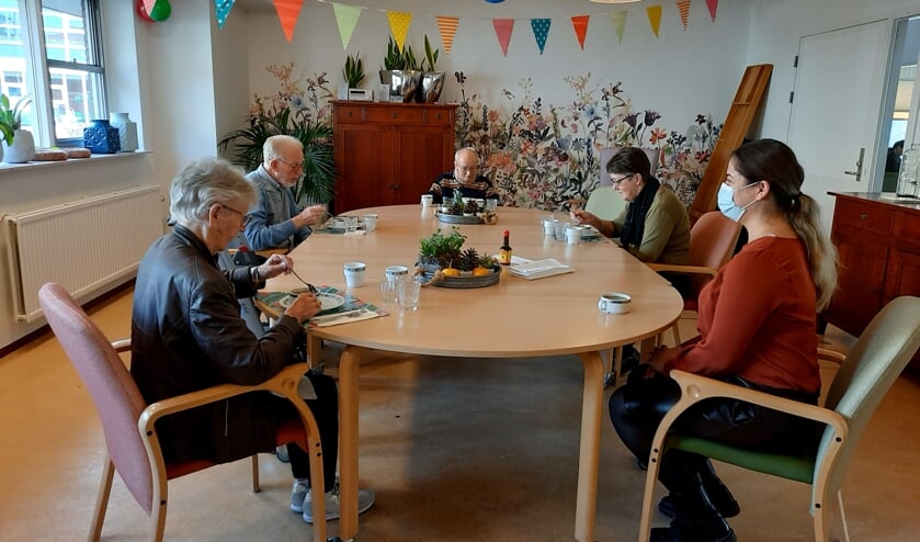 <p>Feestelijke start van dagbehandeling Parkinson bij Zorgcentra De Betuwe (foto: Zorgcentra De Betuwe)</p>