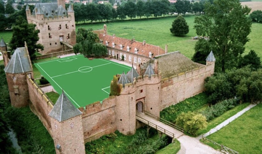 <p>Voetbal in de middeleeuwen? (foto: Wilko Brom)</p>