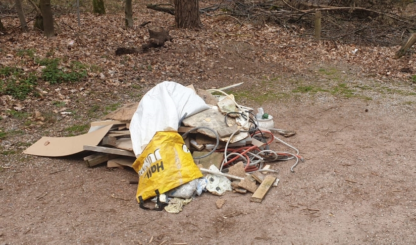 Afvaldumping. (foto: Waldie Rutten)