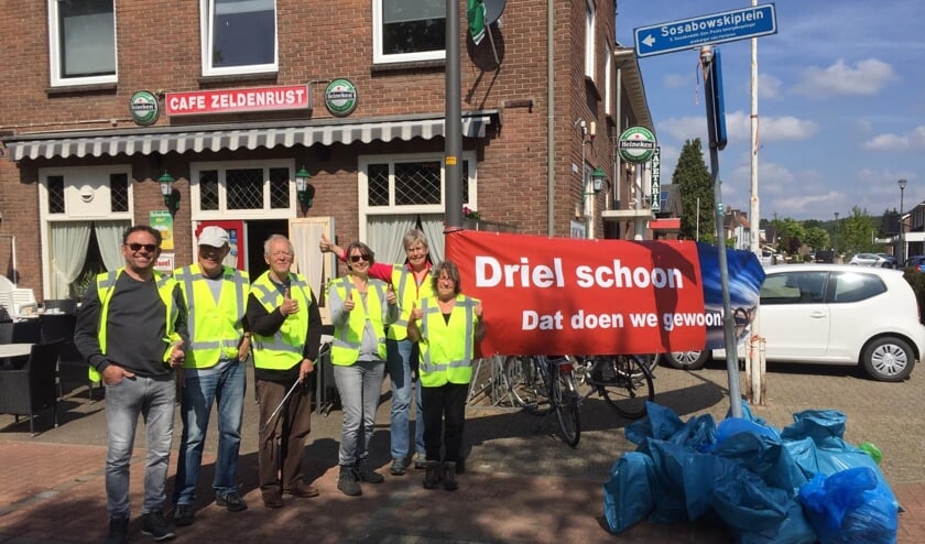 Na de schoonmaak... (foto: Zwerfvuilbrigade Driel)