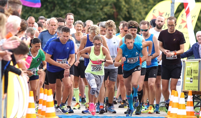 2019: start 10 km. (foto: Rob Jansen)
