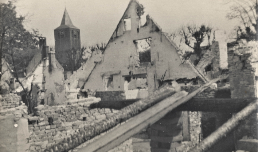 De verwoesting in Lienden tijdens WOII. (foto: Collectie streekmuseum Baron van Brakell)
