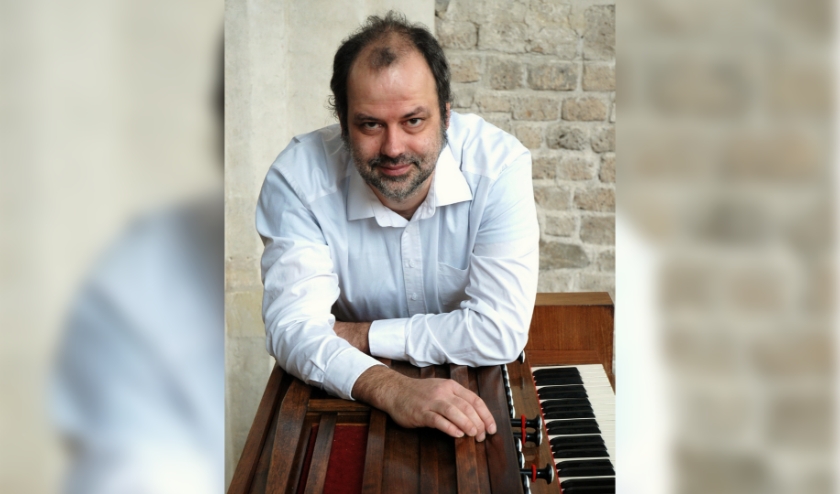 Dirk Luijmes, organist. (foto: Carel van Gestel)