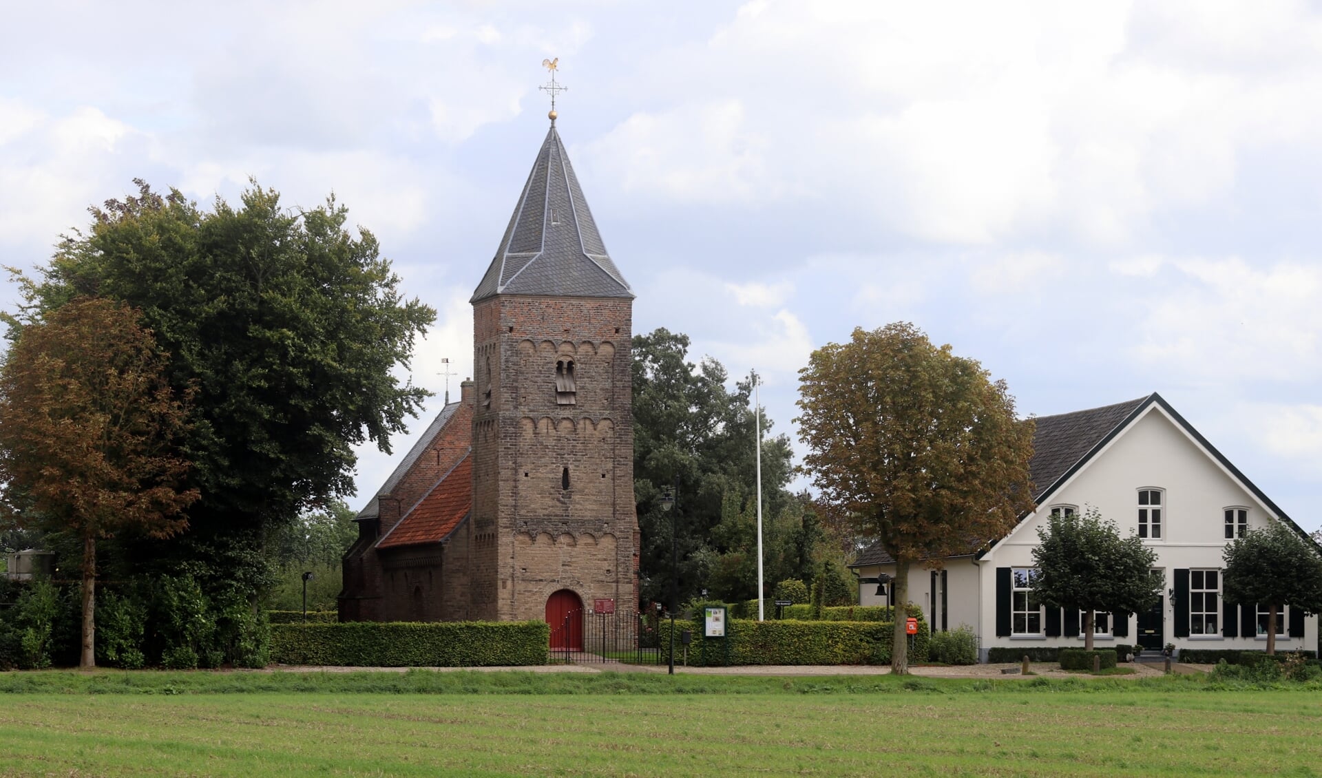 Kerk Ressen.