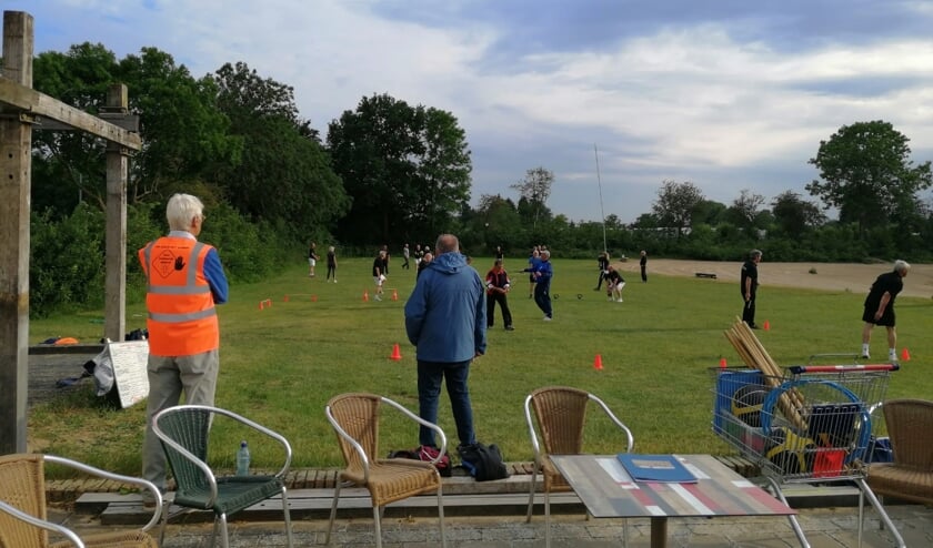 Sport en spel OBHR Gendt. (foto: Willy)
